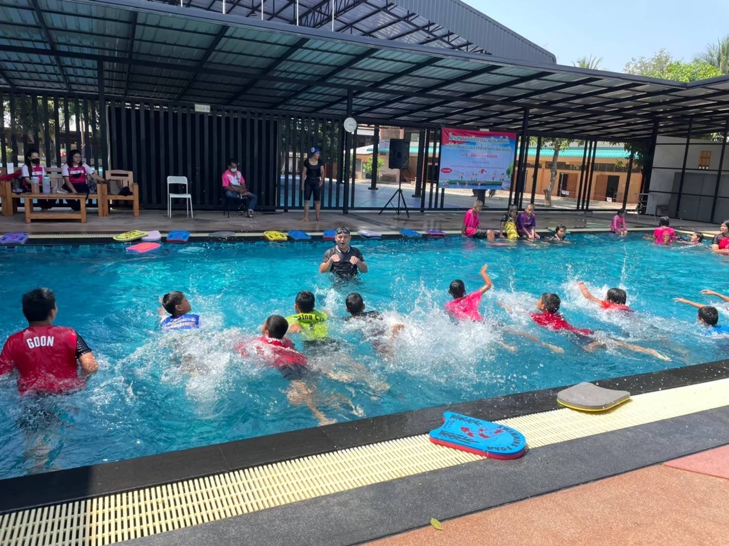 โครงการสระว่ายน้ำ เพื่อเด็กด้อยโอกาสในเขตภูเขา by Eco Pool Tech